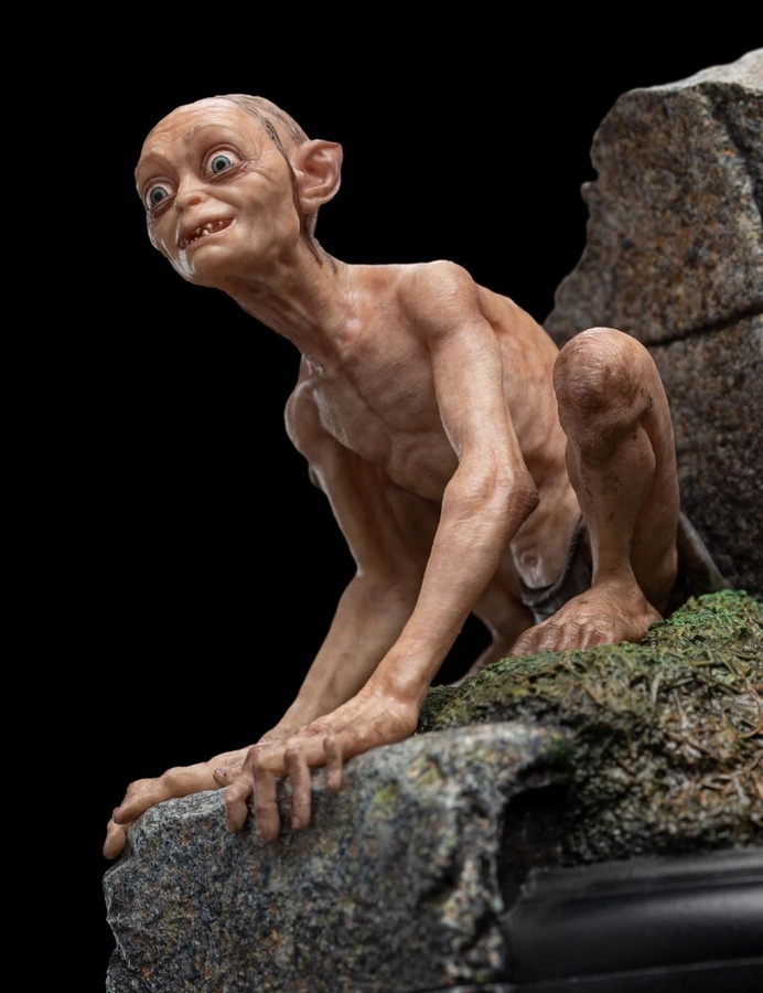 GOLLUM™ AND SMÉAGOL™ IN ITHILIEN - LIMITED EDITION