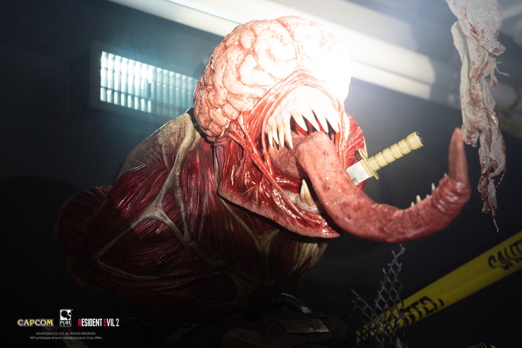 LICKER 1/1 SCALE BUST