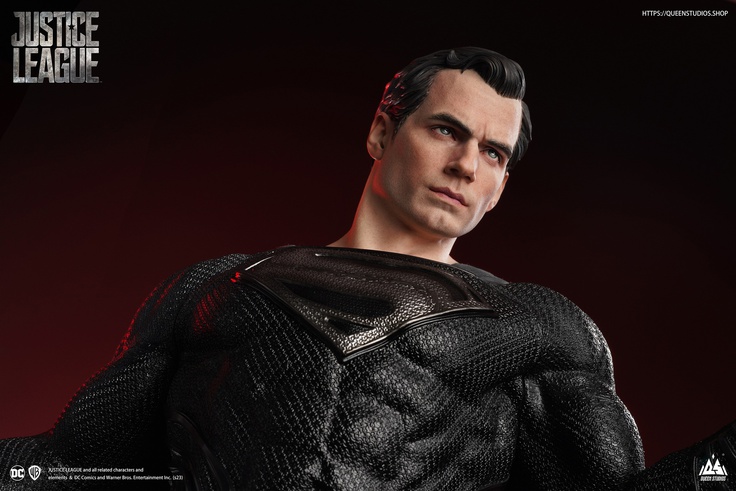 SUPERMAN (HENRY CAVIL) - BLACK SUIT - PREMIUM EDITION