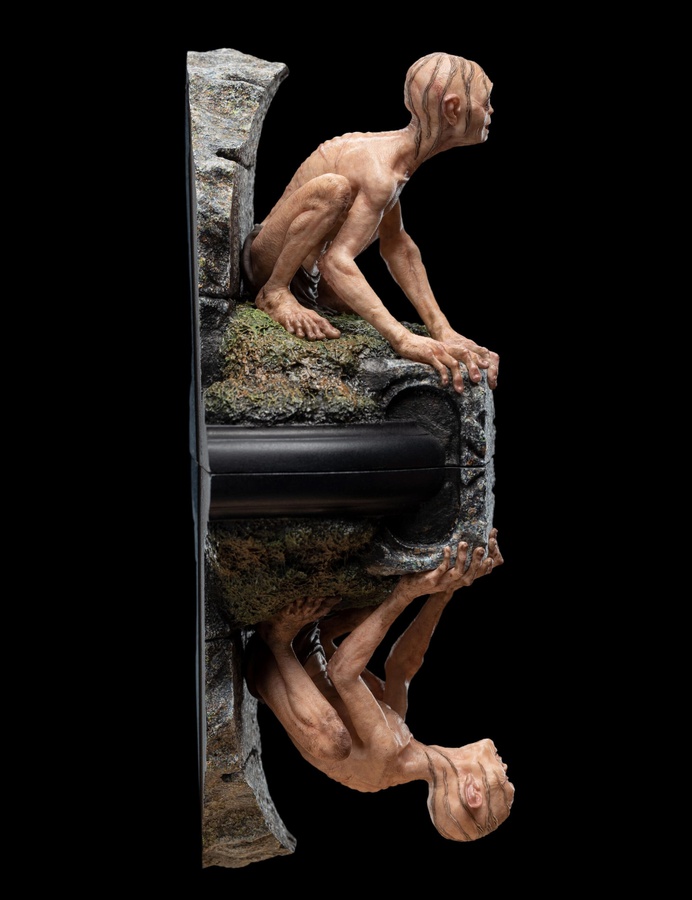 GOLLUM™ AND SMÉAGOL™ IN ITHILIEN - LIMITED EDITION