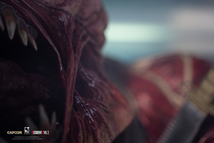 LICKER 1/1 SCALE BUST