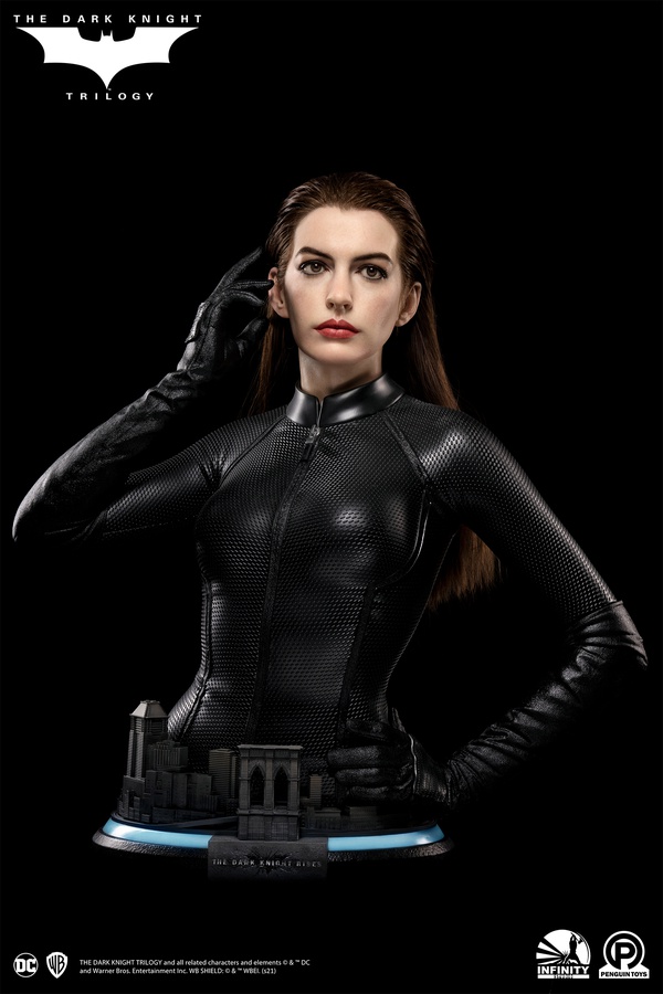 Selina Kyle : Catwoman (ANNE HATHAWAY) Life-Size Bust