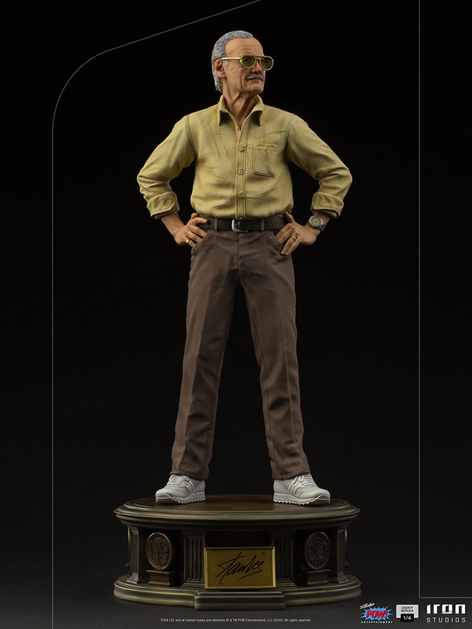 Stan Lee Pow! - 1:4 Scale