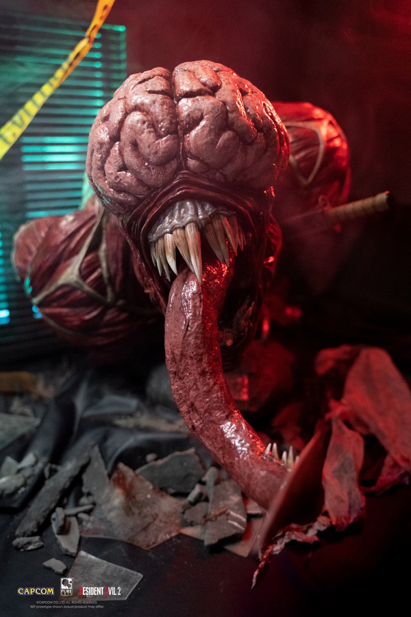 LICKER 1/1 SCALE BUST