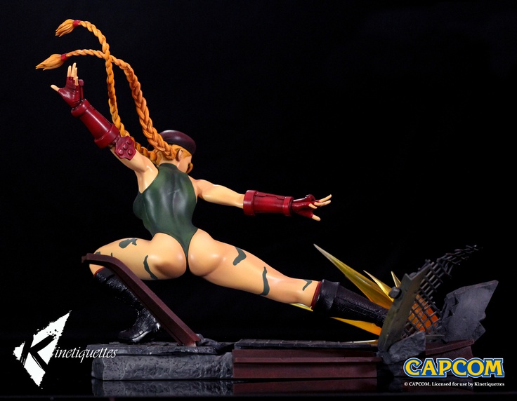 Femmes Fatales – Cammy White