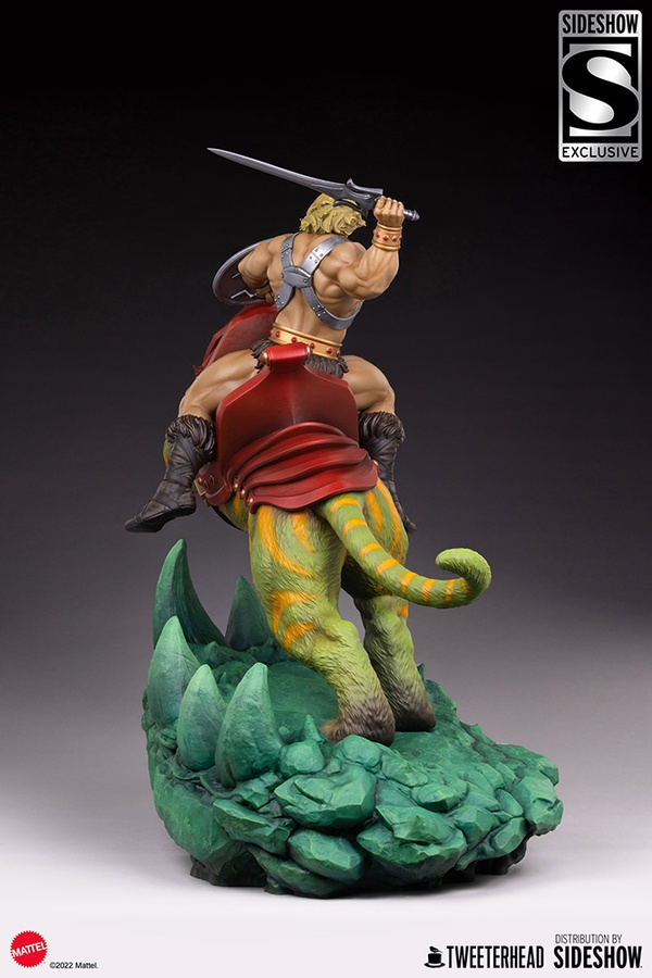 He-Man and Battle Cat Classic Deluxe (Exclusive Ver)