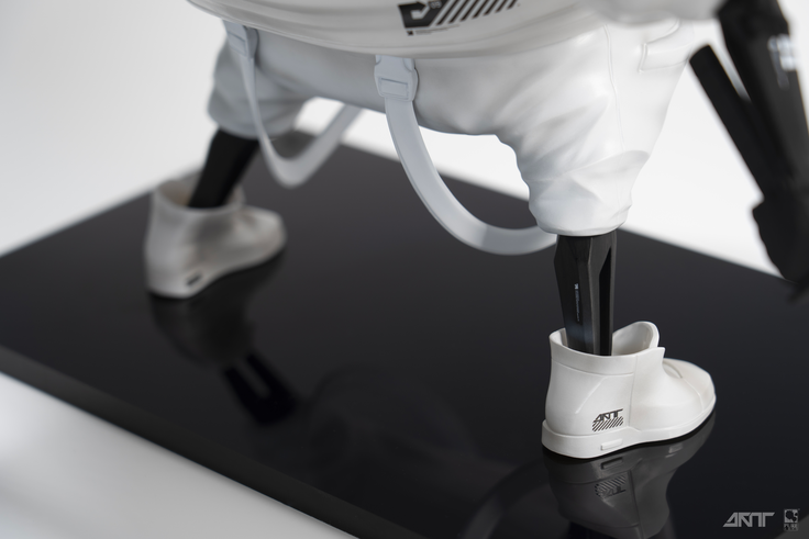 MASTER 9 EYES PHTM P4ND4 1/6 RESIN