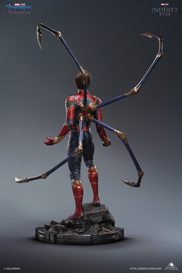 Iron Spider-Man 1/2 Statue - Premium Edition