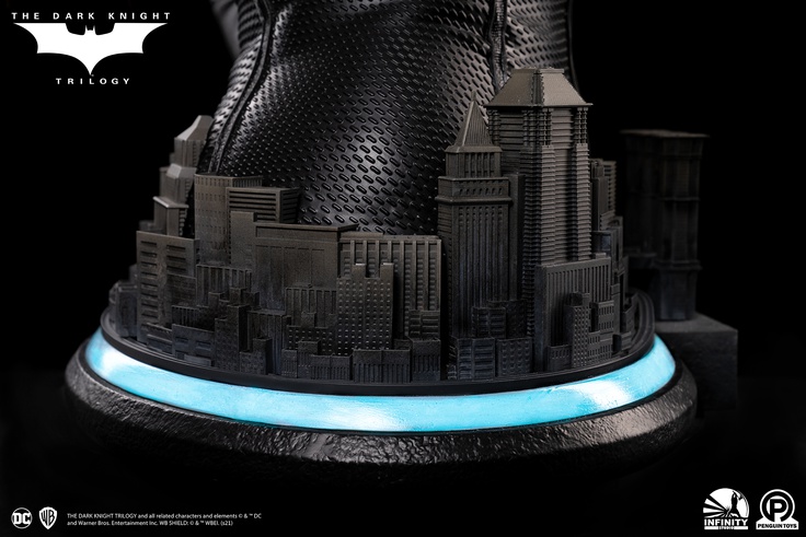 Selina Kyle : Catwoman (ANNE HATHAWAY) Life-Size Bust