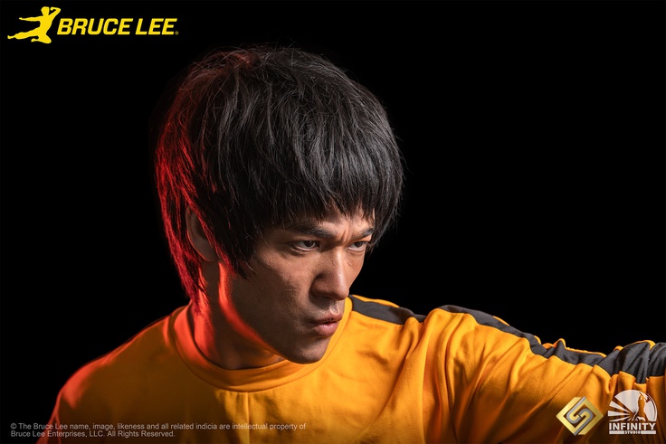 Bruce Lee - Life Size Bust