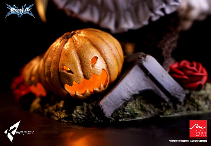 RACHEL ALUCARD (レイチェル＝アルカード) – VAMPIRIC HEIRESS