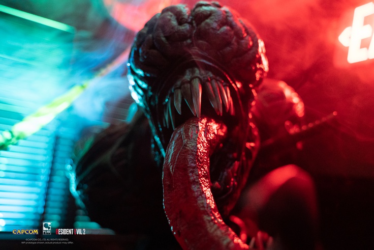 LICKER 1/1 SCALE BUST