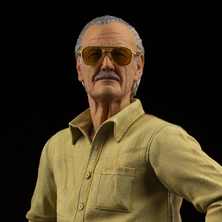 Stan Lee Pow! - 1:4 Scale
