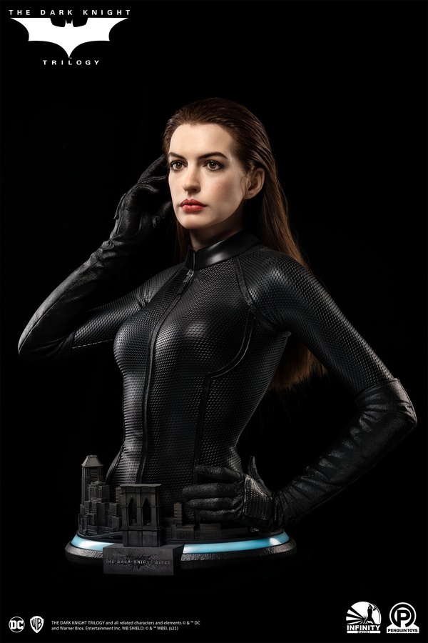Selina Kyle : Catwoman (ANNE HATHAWAY) Life-Size Bust
