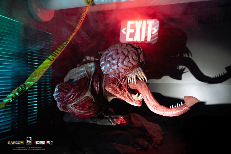 LICKER 1/1 SCALE BUST