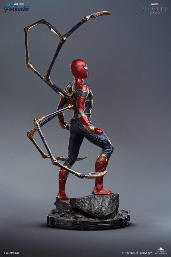 Iron Spider-Man 1/2 Statue - Premium Edition