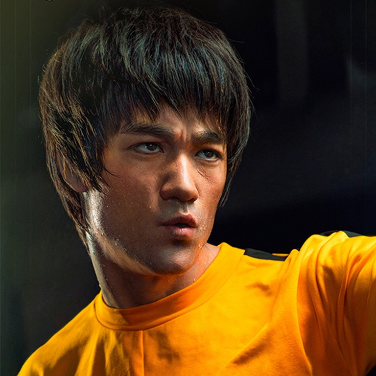 Bruce Lee - Life Size Bust
